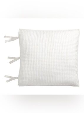 2 POTTERY BARN Pick-Stitch Handcrafted Cotton Linen Quilted Shams